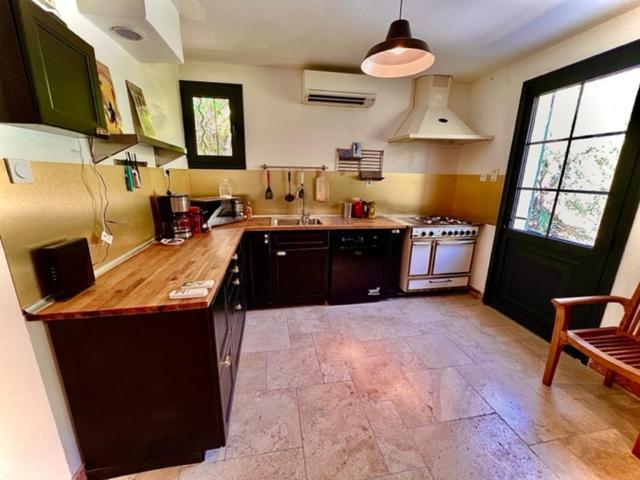 Grand Appartement En Face Du Village Moustiers-Sainte-Marie Exterior foto